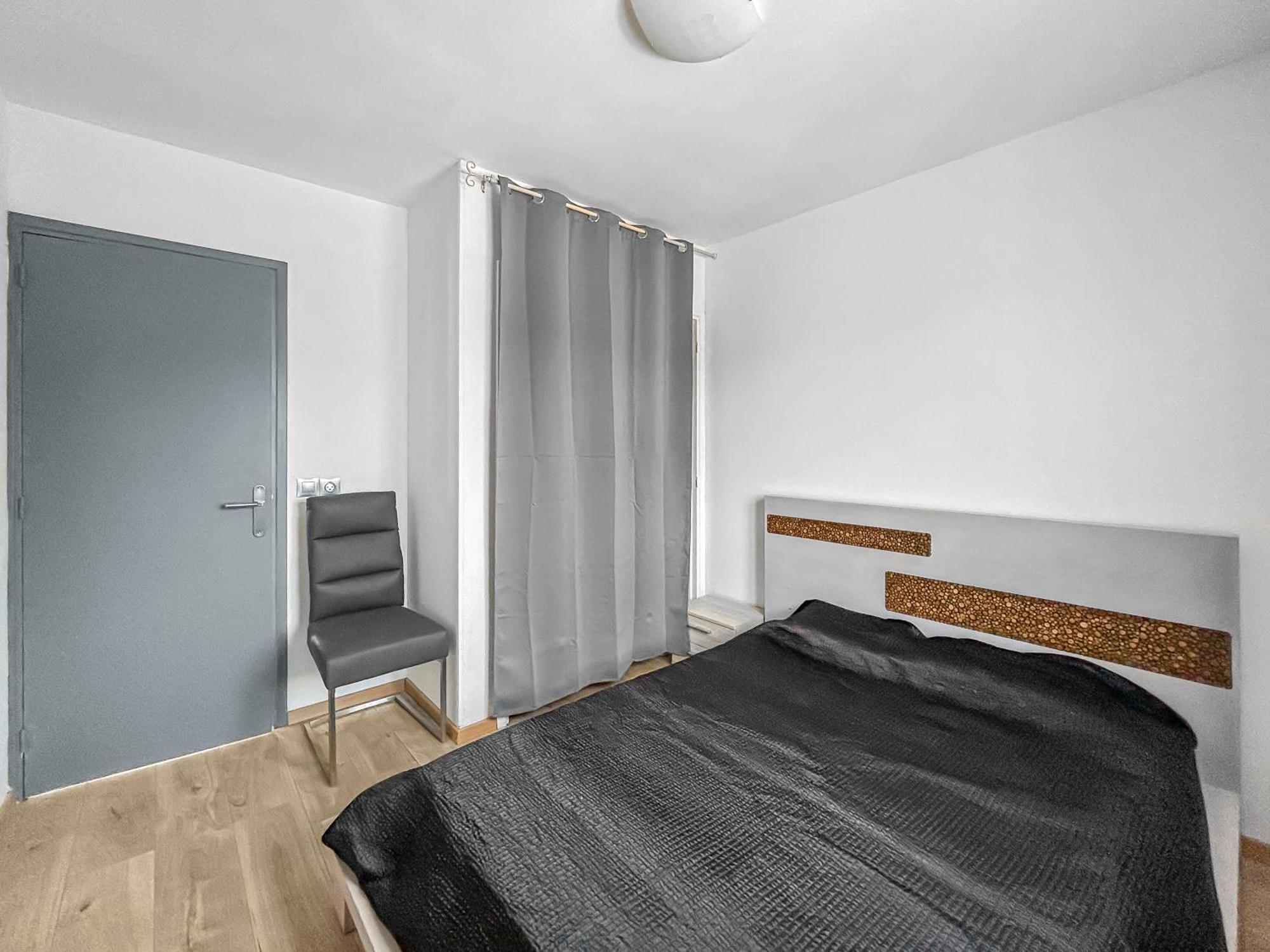 Escapade A Lodeve La Paisible Apartment Ngoại thất bức ảnh