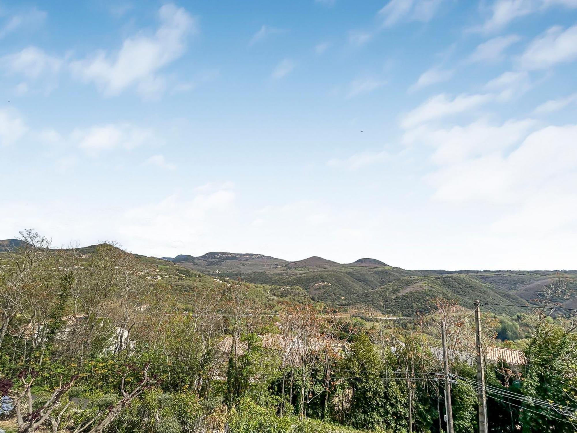 Escapade A Lodeve La Paisible Apartment Ngoại thất bức ảnh