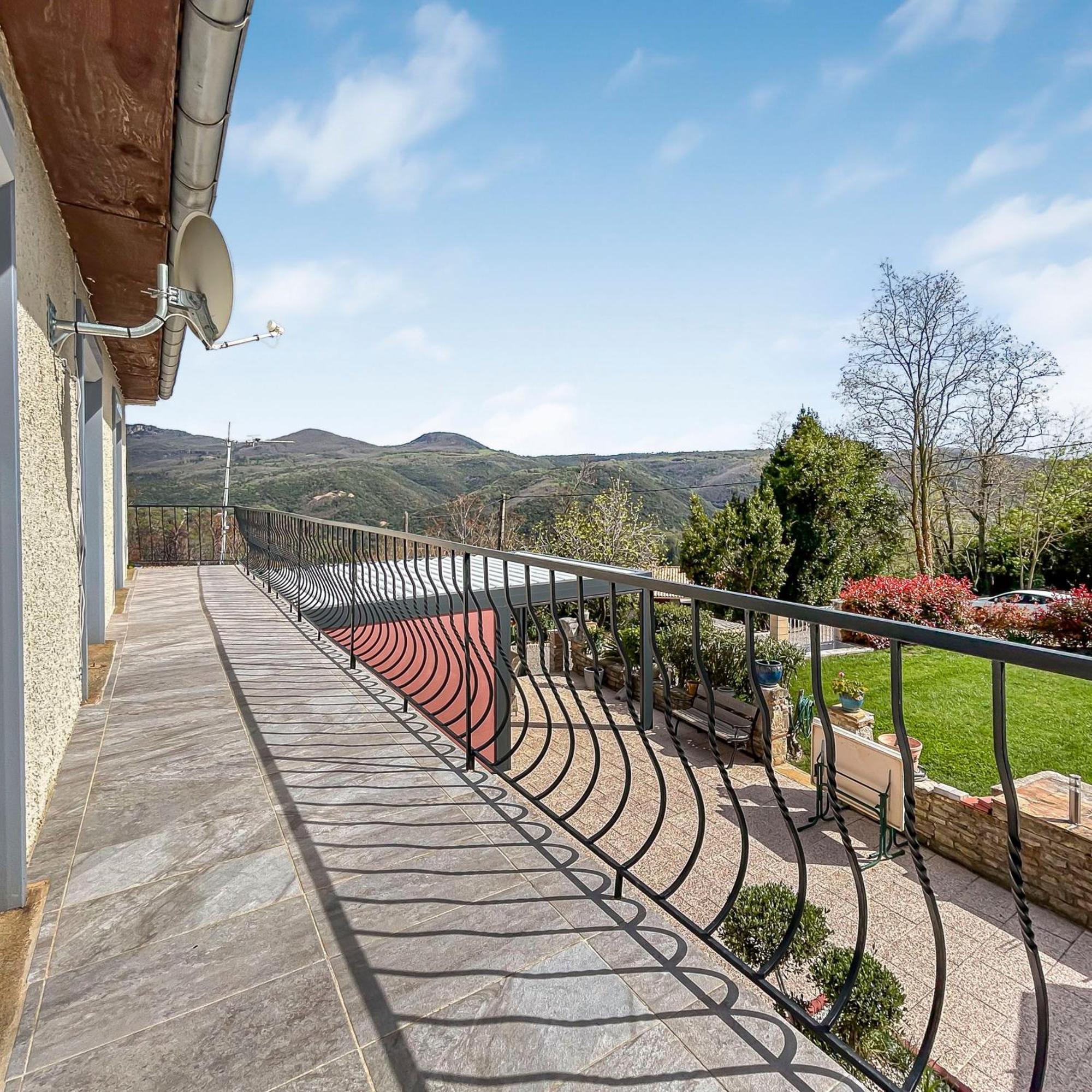 Escapade A Lodeve La Paisible Apartment Ngoại thất bức ảnh